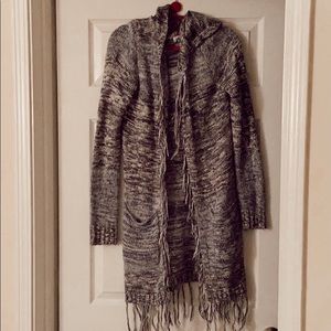 Cozy Fringe Cardigan with Hood Size M